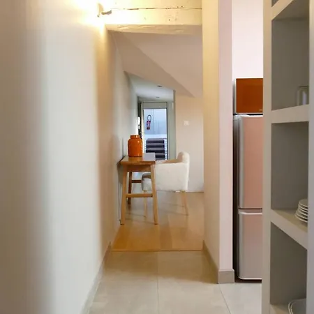 Appartement Spacieux Studios Quartier Jardin Public